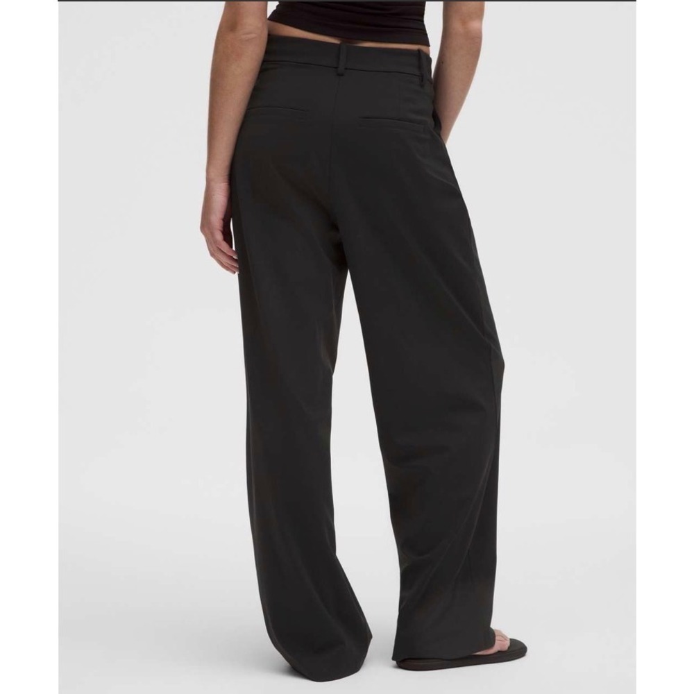 Lululemon Daydrift High Rise Trouser Short Wide-Leg Pants Black Pleated W5HCQS L - Picture 7 of 13